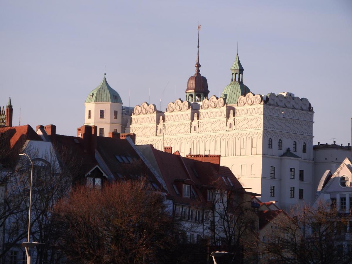 Apartament 8 Pietro Al Wyzwolenia Stettin Eksteriør billede
